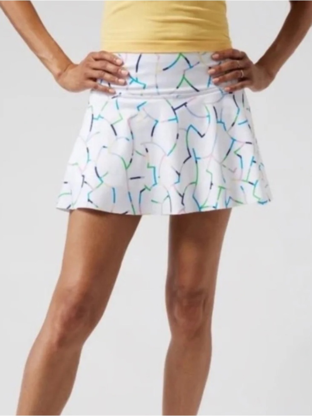 Athleta Ace Printed Tennis Skort 13.5 White Multicolor Pattern W2525 Sz L
